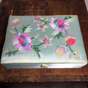 Purva green embroidered jewelry box vintage